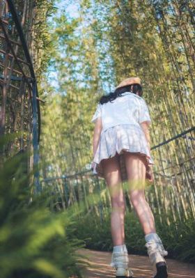国产女合集小岁9三部_720高清电影在线